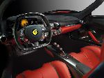 Automóvel Ferrari LaFerrari características, foto 4