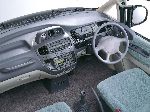 kuva Auto Mitsubishi Space Gear Tila-auto (1 sukupolvi [uudelleenmuotoilu] 1997 2007)