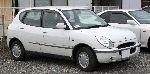 Otomobil Daihatsu Storia foto, karakteristik