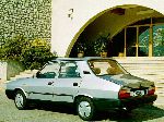 Automobiel Dacia 1310 sedan kenmerken, foto
