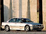 Gluaisteán BMW 7 serie sedan tréithe, grianghraf 4