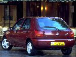 mynd 78 Bíll Ford Fiesta Hlaðbakur 3-hurð (3 kynslóð 1989 1996)