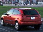 foto 97 Auto Ford Focus Puerta trasera 3-puertas (2 generacion [el cambio del estilo] 2008 2011)