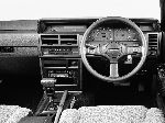 写真 23 車 Nissan Skyline RS-X セダン 4-扉 (R30 1982 1985)