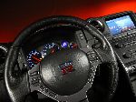 Automobil Nissan GT-R egenskaber, foto 11