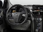 kuva 4 Auto Scion iQ Hatchback (1 sukupolvi 2011 2017)