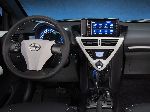 kuva 8 Auto Scion iQ Hatchback (1 sukupolvi 2011 2017)