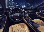 Avtomobil Lexus RC xususiyatlari, fotosurat 6