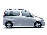 Automobil Toyota Yaris Verso egenskaber, foto 3