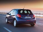 fotosurat 10 Avtomobil Peugeot 208 GTI xetchbek 3-eshik (1 avlod 2012 2016)