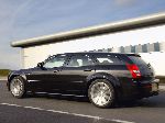 photo 6 Car Chrysler 300C Wagon (1 generation 2005 2011)