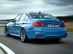 写真 15 車 BMW 3 serie セダン (E90/E91/E92/E93 2004 2010)