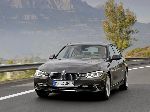 写真 2 車 BMW 3 serie セダン (E90/E91/E92/E93 2004 2010)