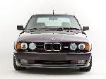 صورة فوتوغرافية 70 سيارة BMW 5 serie سيدان (E34 1988 1996)