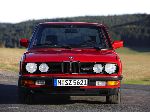 nuotrauka 84 Automobilis BMW 5 serie Sedanas (E34 1988 1996)