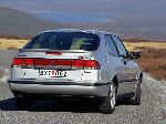 صورة فوتوغرافية 8 سيارة Saab 900 هاتشباك (2 جيل 1993 1998)