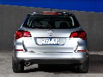 fotosurat 4 Avtomobil Opel Astra Sports Tourer vagon 5-eshik (J [restyling] 2012 2017)
