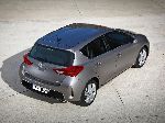 صورة فوتوغرافية 4 سيارة Toyota Auris هاتشباك 5 باب (2 جيل 2012 2015)