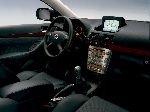 fotosurat 5 Avtomobil Toyota Avensis Liftback (2 avlod [restyling] 2006 2008)