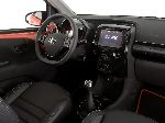 foto 7 Bil Toyota Aygo Hatchback (1 generation [restyling] 2008 2012)