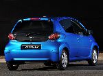 kuva 11 Auto Toyota Aygo Hatchback (1 sukupolvi [uudelleenmuotoilu] 2008 2012)