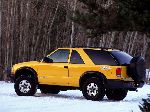 写真 2 車 Chevrolet Blazer オフロード 3-扉 (4 世代 [整頓] 1997 2005)