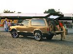 fotosurat 11 Avtomobil Chevrolet Blazer SUV 5-eshik (4 avlod [restyling] 1997 2005)