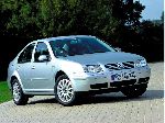 Automašīna Volkswagen Bora sedans īpašības, foto
