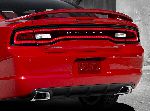 صورة فوتوغرافية 5 سيارة Dodge Charger سيدان (LX-1 2005 2010)