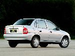 عکس 5 اتومبیل Chevrolet Corsa سدان (2 نسل 2002 2012)