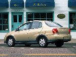 صورة فوتوغرافية سيارة Toyota Echo سيدان (1 جيل [تصفيف] 2003 2005)