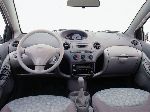 صورة فوتوغرافية سيارة Toyota Echo سيدان (1 جيل [تصفيف] 2003 2005)