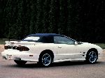 صورة فوتوغرافية 3 سيارة Pontiac Firebird كابريوليه (4 جيل 1993 1997)