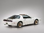 fotosurat 18 Avtomobil Pontiac Firebird Kupe 2-eshik (3 avlod 1982 1984)