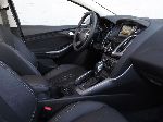 grianghraf 11 Carr Ford Focus Hatchback 5-doras (3 giniúint 2011 2017)