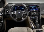 foto 23 Carro Ford Focus Hatchback 5-porta (3 generación 2011 2017)