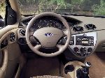 foto 94 Carro Ford Focus Hatchback 5-porta (3 generación 2011 2017)