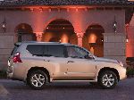 mynd 9 Bíll Lexus GX Utanvegar (2 kynslóð [endurstíll] 2013 2017)