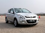 fotoğraf 9 Oto Hyundai i20 Hatchback 3-kapılı. (1 nesil 2008 2010)