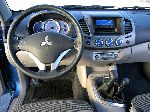сүрөт 6 Машина Mitsubishi L200 Пикап (4 муун [2 рестайлинг] 2013 2015)