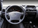 fotografie 27 Auto Toyota Land Cruiser Prado SUV (J150 [restyling] 2013 2017)
