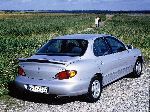 صورة فوتوغرافية 3 سيارة Hyundai Lantra سيدان (J2 1995 1998)