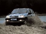 снимка 6 Кола Chevrolet Niva Офроуд 5-врата (1 поколение 2002 2009)