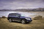 kuva 7 Auto Nissan Pathfinder Maastoauto (R51 2004 2010)