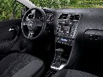 fotosurat 17 Avtomobil Volkswagen Polo Xetchbek 3-eshik (4 avlod [restyling] 2005 2009)
