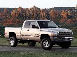 фотаздымак 40 Авто Dodge Ram 1500 Quad Cab пікап (4 пакаленне 2009 2017)