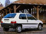 снимка 10 Кола Citroen Saxo Хачбек 5-врата (2 поколение 1996 2004)