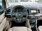 zdjęcie 5 Samochód Volkswagen Sharan Minivan (1 pokolenia [2 odnowiony] 2003 2010)