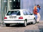 Foto 3 Auto Nissan Sunny Schrägheck 3-langwellen (N14 1990 1995)