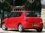 zdjęcie 17 Samochód Suzuki Swift Hatchback 5-drzwiowa (2 pokolenia [odnowiony] 1996 2004)